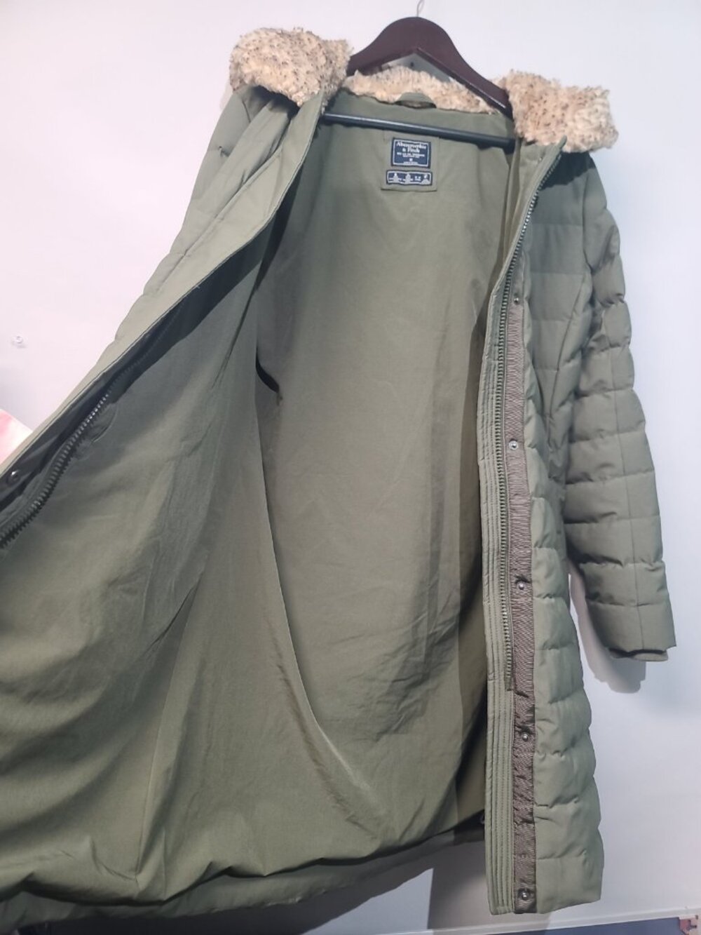 Abercrombie & Fitch women's down puffer parka M Deep Olive Green GUC - Picture 7 of 7